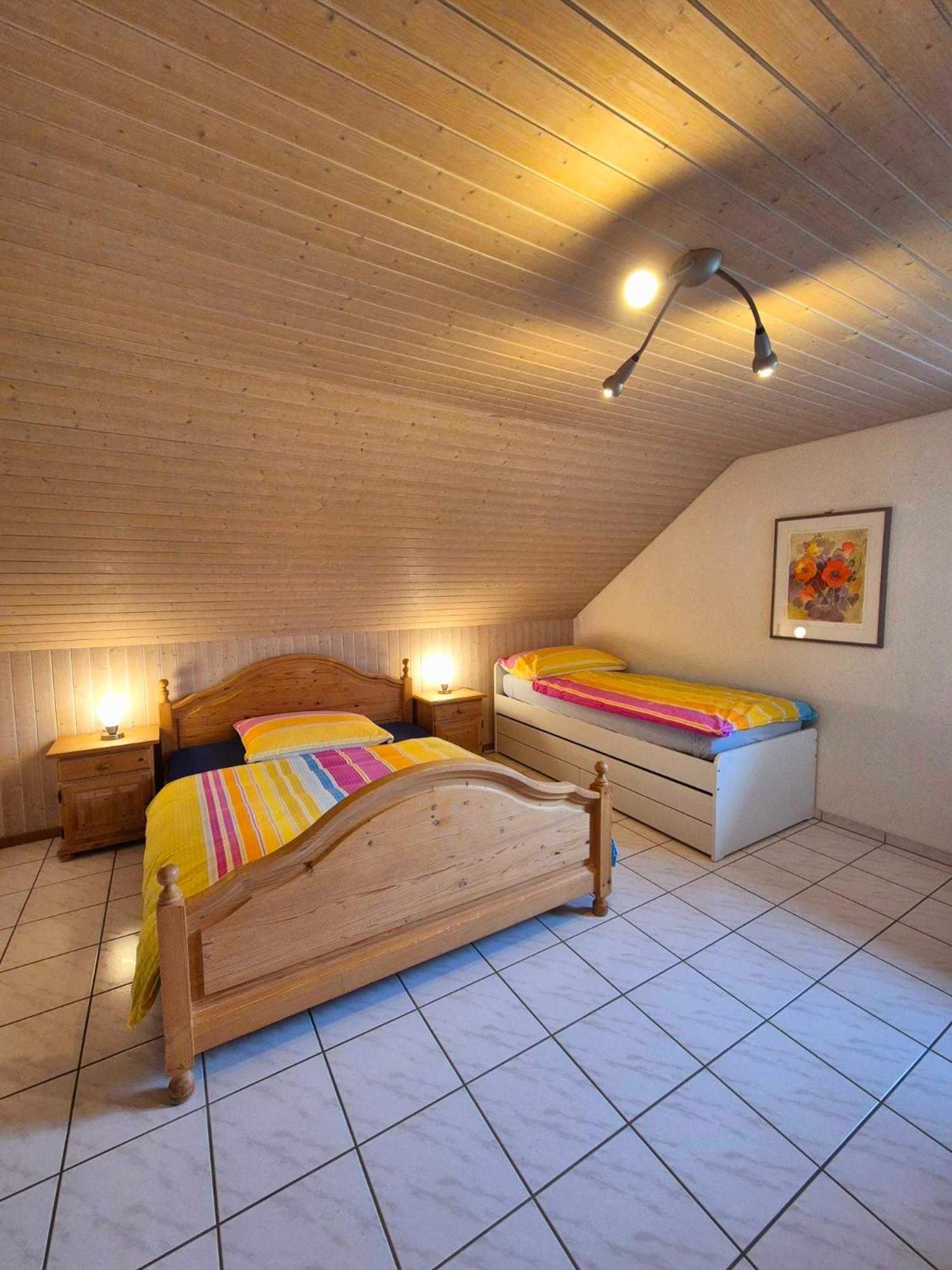 Apartment Simcha Niederwichtrach Εξωτερικό φωτογραφία